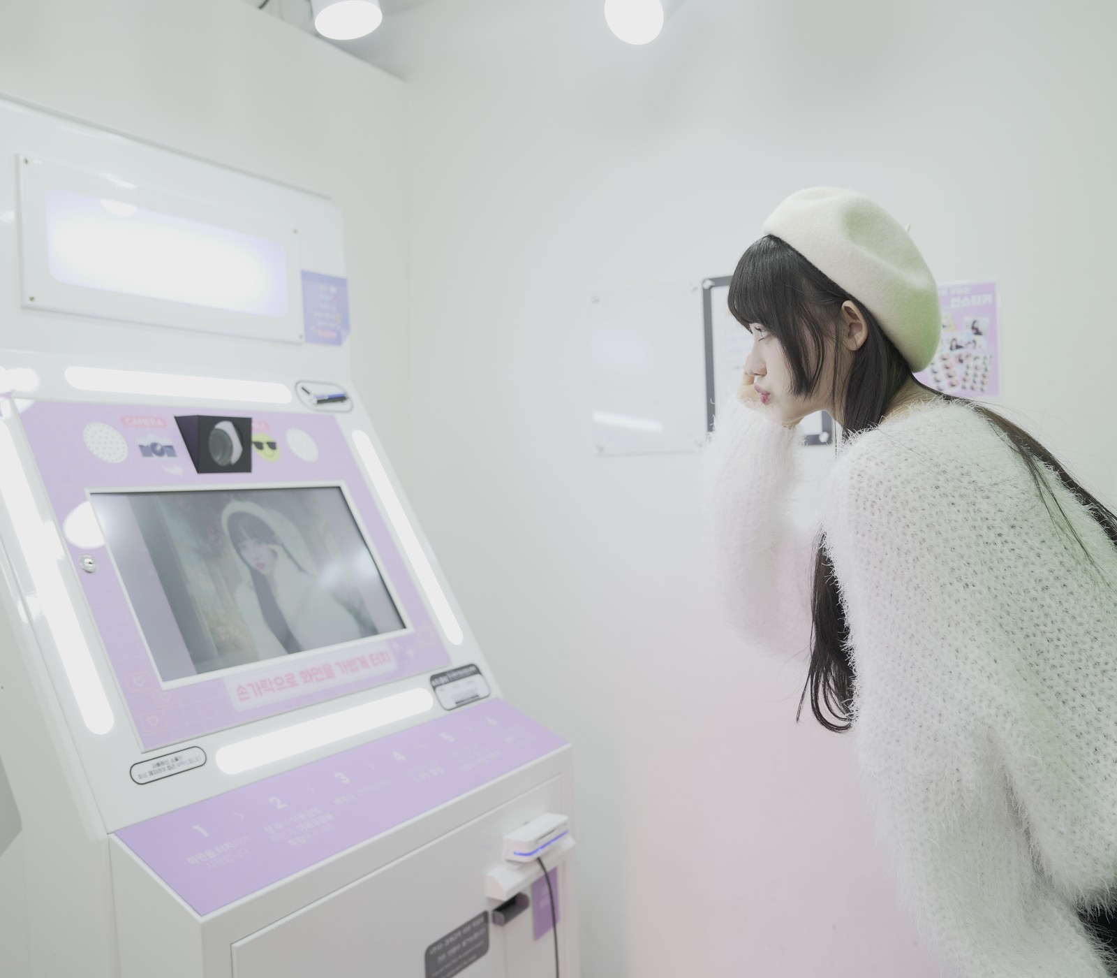 PIX N POP photo card kiosk in use